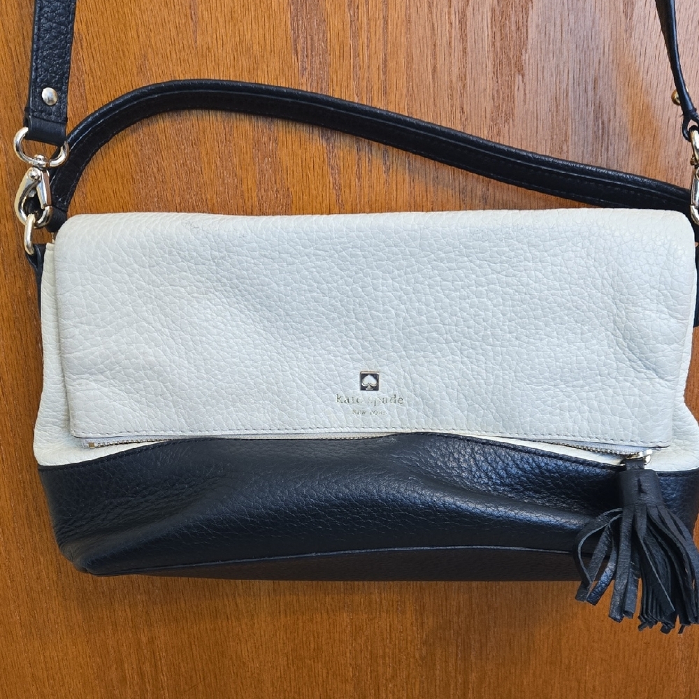 Kate Spade Two-Tone Black and Cream Crossbody Bag With Wallet
